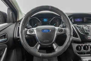 Универсал Ford Focus 2012 года, 639000 рублей, Барнаул