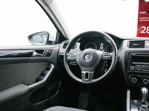 Седан Volkswagen Jetta 2012 года, 1089000 рублей, Красноярск