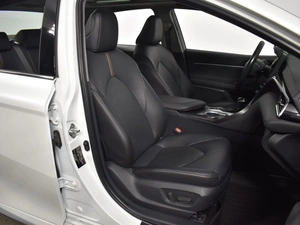 Седан Toyota Camry 2023 года, 3150000 рублей, Казань