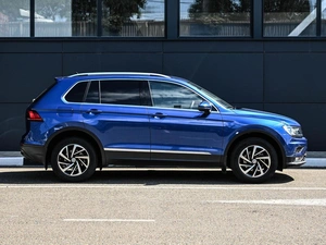 Внедорожник Volkswagen Tiguan 2018 года, 2249000 рублей, Кирилловка