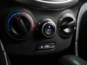 Седан Hyundai Solaris 2013 года, 799000 рублей, Воронеж