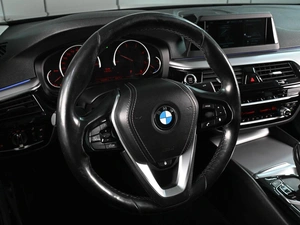 Седан BMW 5 серия 2018 года, 3255000 рублей, Аксай
