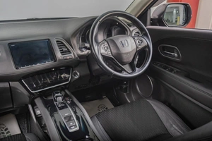 Внедорожник Honda Vezel 2018 года, 1769000 рублей, Томск