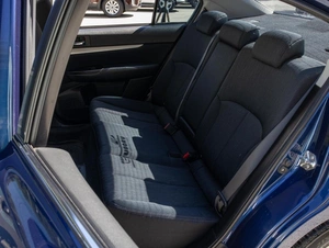 Седан Subaru Legacy 2010 года, 870000 рублей, Большой Сочи