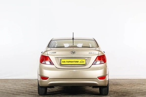 Седан Hyundai Solaris 2014 года, 1049000 рублей, Тюмень