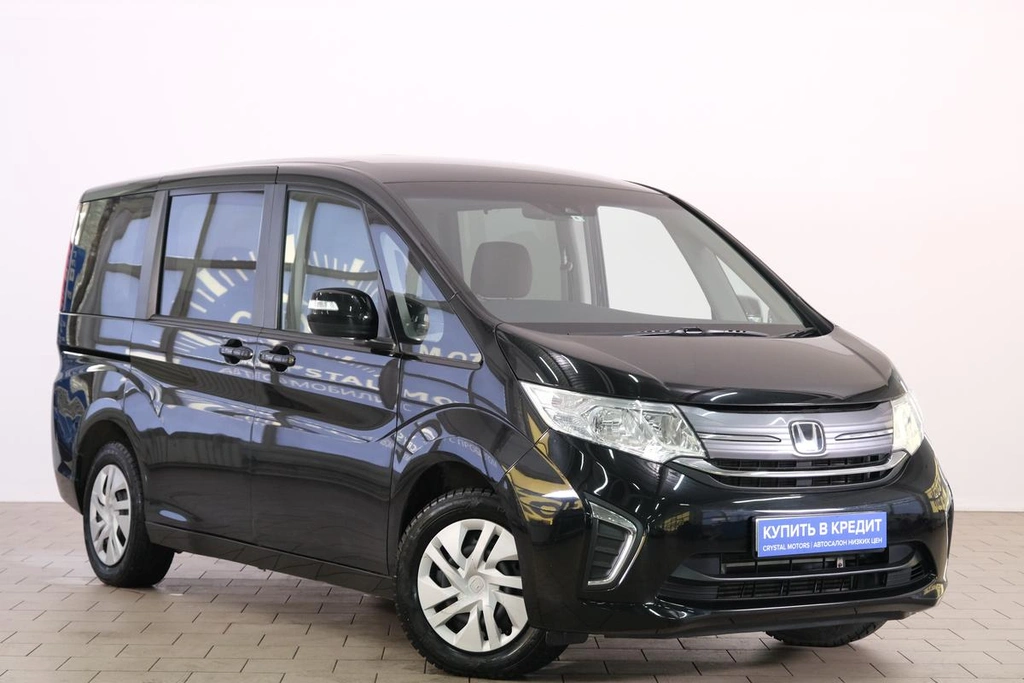 Минивэн Honda Stepwgn 2019 года, 2299000 рублей, Омск