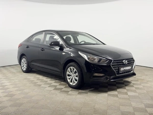 Седан Hyundai Solaris 2018 года, 1076100 рублей, Казань