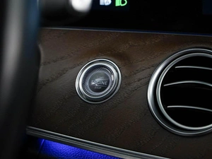 Седан Mercedes-benz E-класс 2018 года, 2849000 рублей, Москва