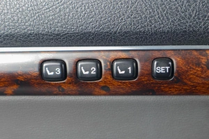 Внедорожник Toyota Land Cruiser 2010 года, 3299000 рублей, Тюмень
