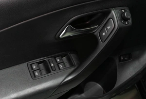 Седан Volkswagen Polo 2017 года, 1019000 рублей, Петрозаводск