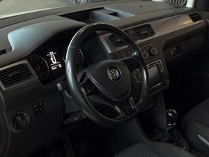 Минивэн Volkswagen Caddy 2018 года, 1699000 рублей, Кропоткин