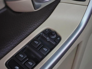 Внедорожник Volvo XC60 2011 года, 899000 рублей, Воронеж