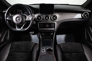 Внедорожник Mercedes-benz GLA-класс 2018 года, 2899000 рублей, Сургут