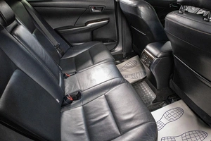 Седан Toyota Camry 2018 года, 2699000 рублей, Сургут