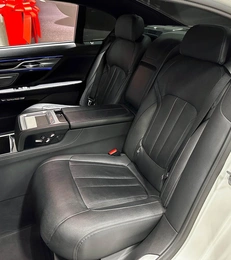 Седан BMW 7 серия 2016 года, 3787000 рублей, Красноярск