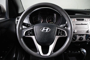 Хетчбэк Hyundai i20 2010 года, 569000 рублей, Сургут