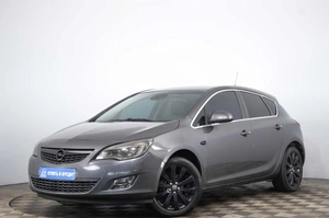 Хетчбэк Opel Astra 2011 года, 709000 рублей, Пермь