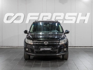 Внедорожник Volkswagen Tiguan 2012 года, 1119000 рублей, Сургут