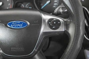 Хетчбэк Ford Focus 2013 года, 969000 рублей, Кемерово