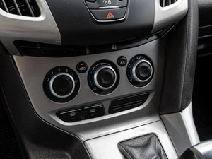 Хетчбэк Ford Focus 2013 года, 720000 рублей, Краснодар