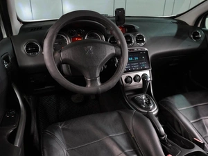 Хетчбэк Peugeot 308 2010 года, 499000 рублей, Воронеж