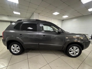 Внедорожник Hyundai Tucson 2008 года, 849000 рублей, Ачинск