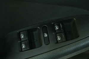 Седан Volkswagen Jetta 2013 года, 839000 рублей, Омск