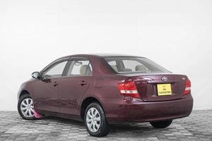 Седан Toyota Corolla Axio 2012 года, 1359000 рублей, Кемерово