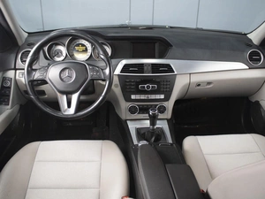 Седан Mercedes-benz C-класс 2011 года, 1590000 рублей, Омск