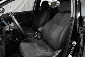 Седан Hyundai Solaris 2016 года, 979000 рублей, Ульяновск