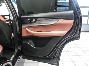 Внедорожник Chery Tiggo 8 Pro Max 2022 года, 2799000 рублей, Красноярск