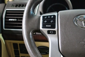 Внедорожник Toyota Land Cruiser Prado 2014 года, 4269000 рублей, Сургут