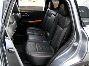 Внедорожник Mitsubishi Outlander 2023 года, 3850000 рублей, Волгоград