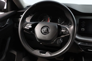 Лифтбек Skoda Octavia 2021 года, 3149000 рублей, Новосибирск