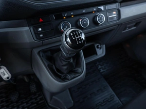 Volkswagen Crafter, II (2018—н. в.) 2.0 BiTDI FWD MT (140 л.с.) 2017г. 2017 года, 2992500 рублей, Ставрополь