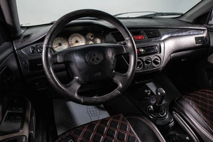 Седан Mitsubishi Lancer 2005 года, 389000 рублей, Сургут