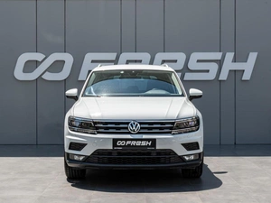 Внедорожник Volkswagen Tiguan 2019 года, 2684000 рублей, Краснодар