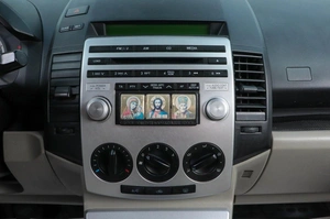 Минивэн Mazda 5 2007 года, 819000 рублей, Челябинск