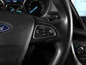 Внедорожник Ford Kuga 2017 года, 1849000 рублей, Аксай