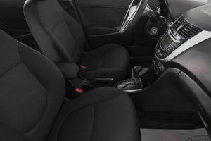 Седан Hyundai Solaris 2013 года, 799000 рублей, Кемерово