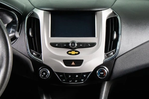 Седан Chevrolet Cruze 2016 года, 1049000 рублей, Сургут