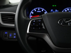 Седан Hyundai Solaris 2017 года, 1157050 рублей, Москва