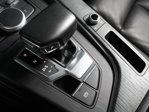 Седан Audi A4 2018 года, 2869000 рублей, Воронеж