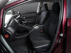 Лифтбек Toyota Prius 2014 года, 1744000 рублей, Минеральные Воды