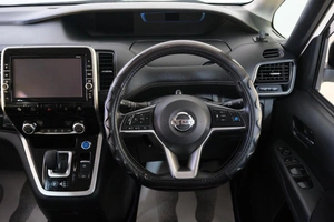 Минивэн Nissan Serena 2019 года, 2079000 рублей, Омск