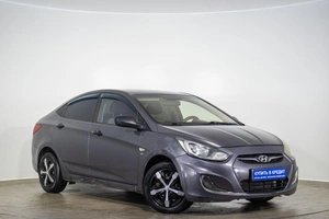 Седан Hyundai Solaris 2013 года, 649000 рублей, Оренбург