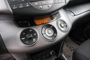 Внедорожник Toyota RAV4 2006 года, 1049000 рублей, Красноярск