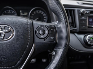 Внедорожник Toyota RAV4 2016 года, 2164070 рублей, Краснодар