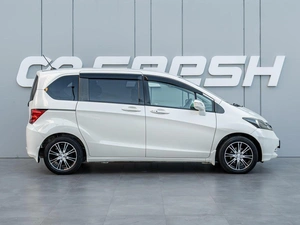 Минивэн Honda Freed 2009 года, 939000 рублей, Краснодар