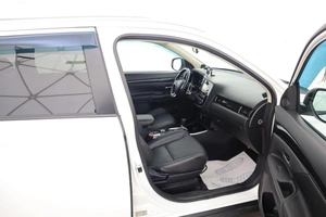 Внедорожник Mitsubishi Outlander 2017 года, 2210000 рублей, Обнинск